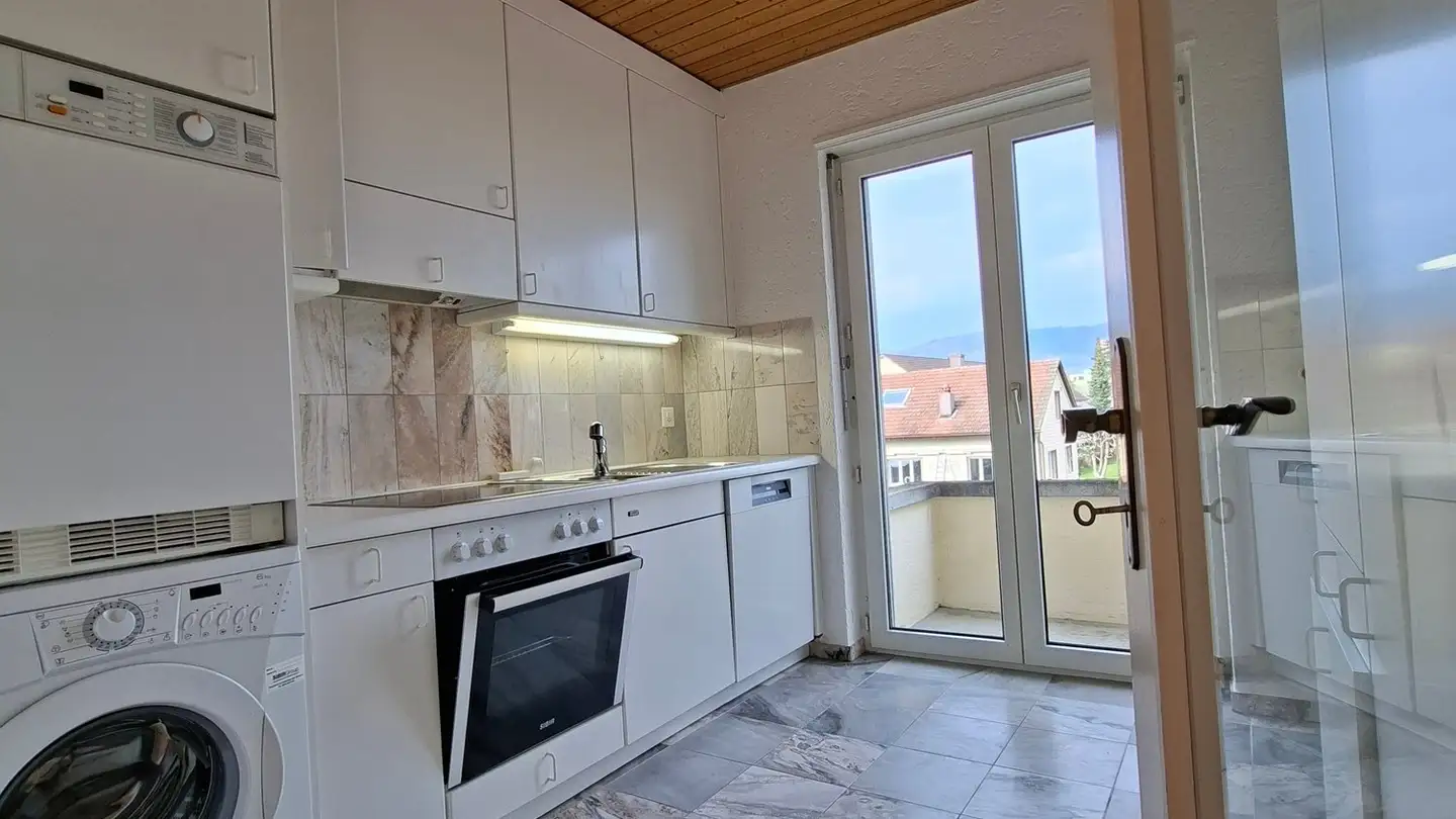 Appartamento in affitto - Rue Alexander-Moser / Alexander-Moser-Strasse 37, 2503 Biel/Bienne - Foto 2