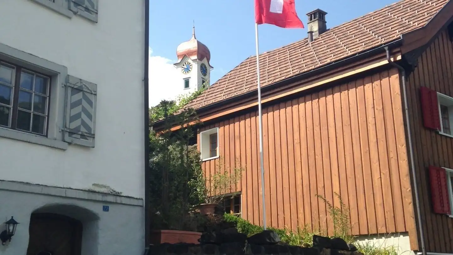 Maison individuelle à louer - Dorfstrasse 72, 9479 Oberschan