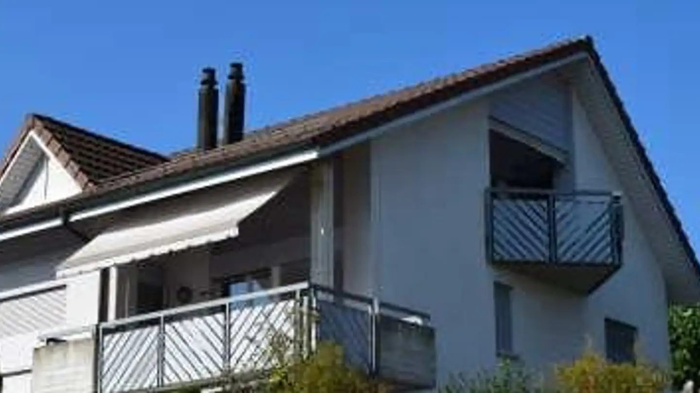 Dachgeschosswohnung mieten - Stauberbergstrasse 53, 8610 Uster
