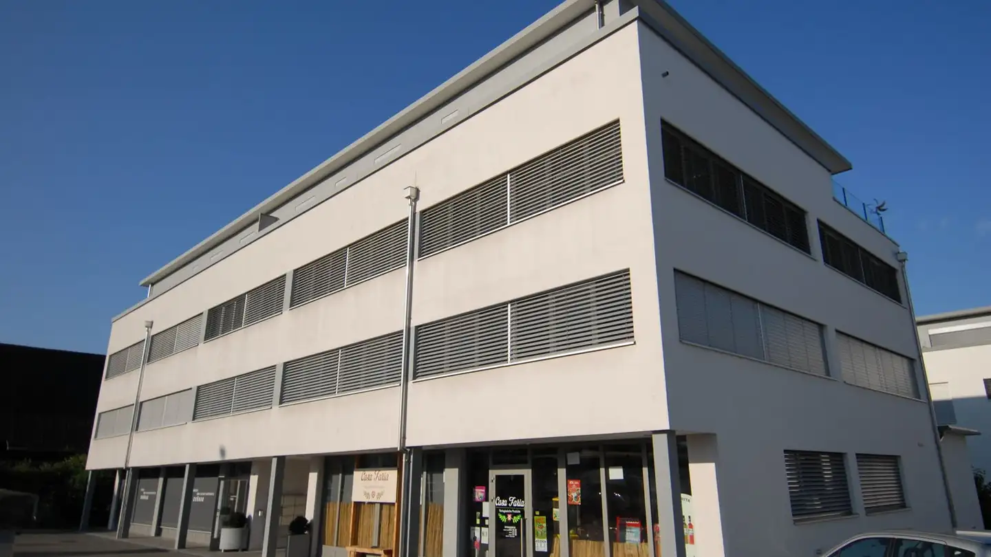 Shop for rent - Hauptstrasse 75, 6260 Reiden