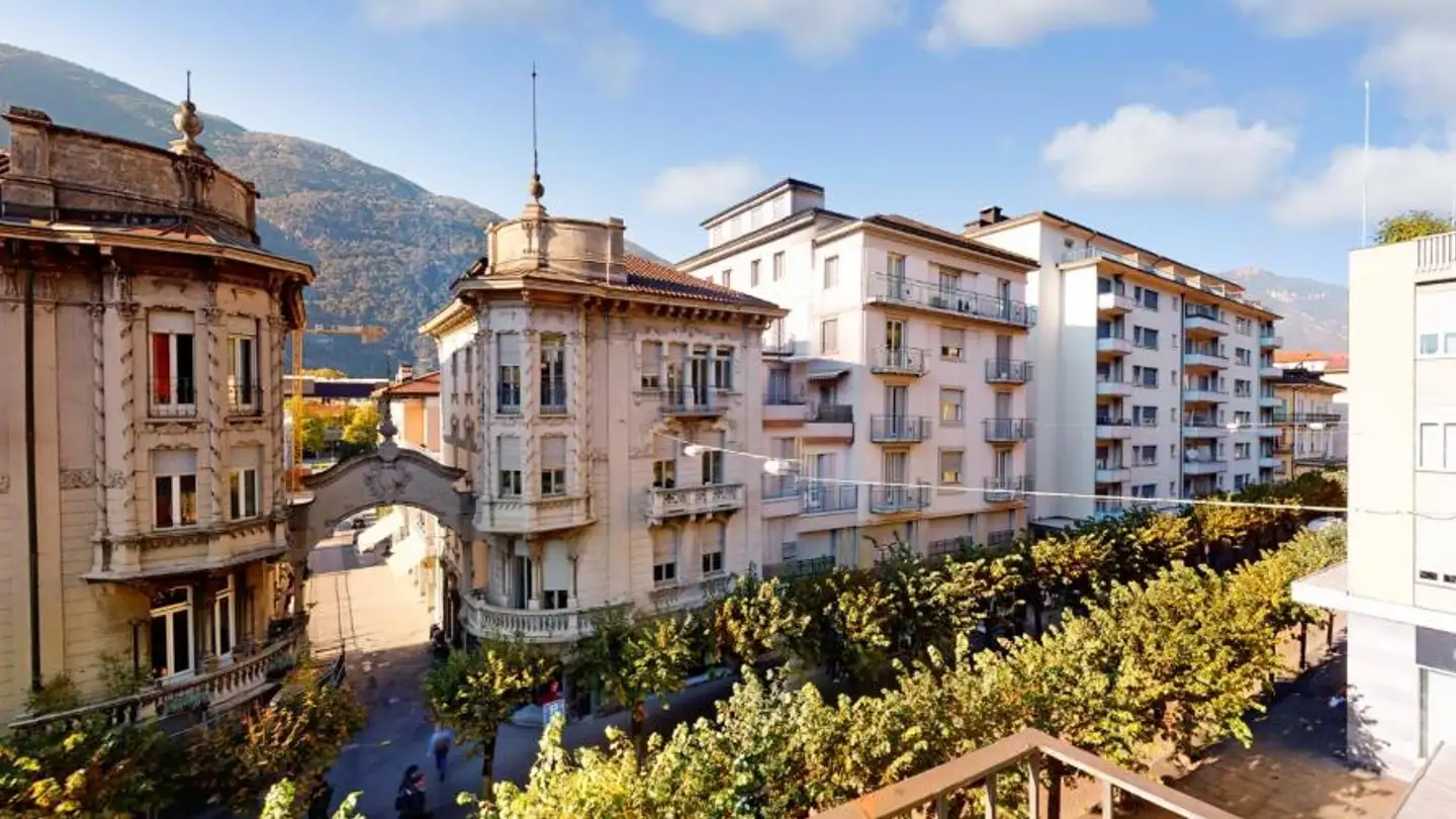 Gewerbe mieten - Viale Stazione 30, 6500 Bellinzona