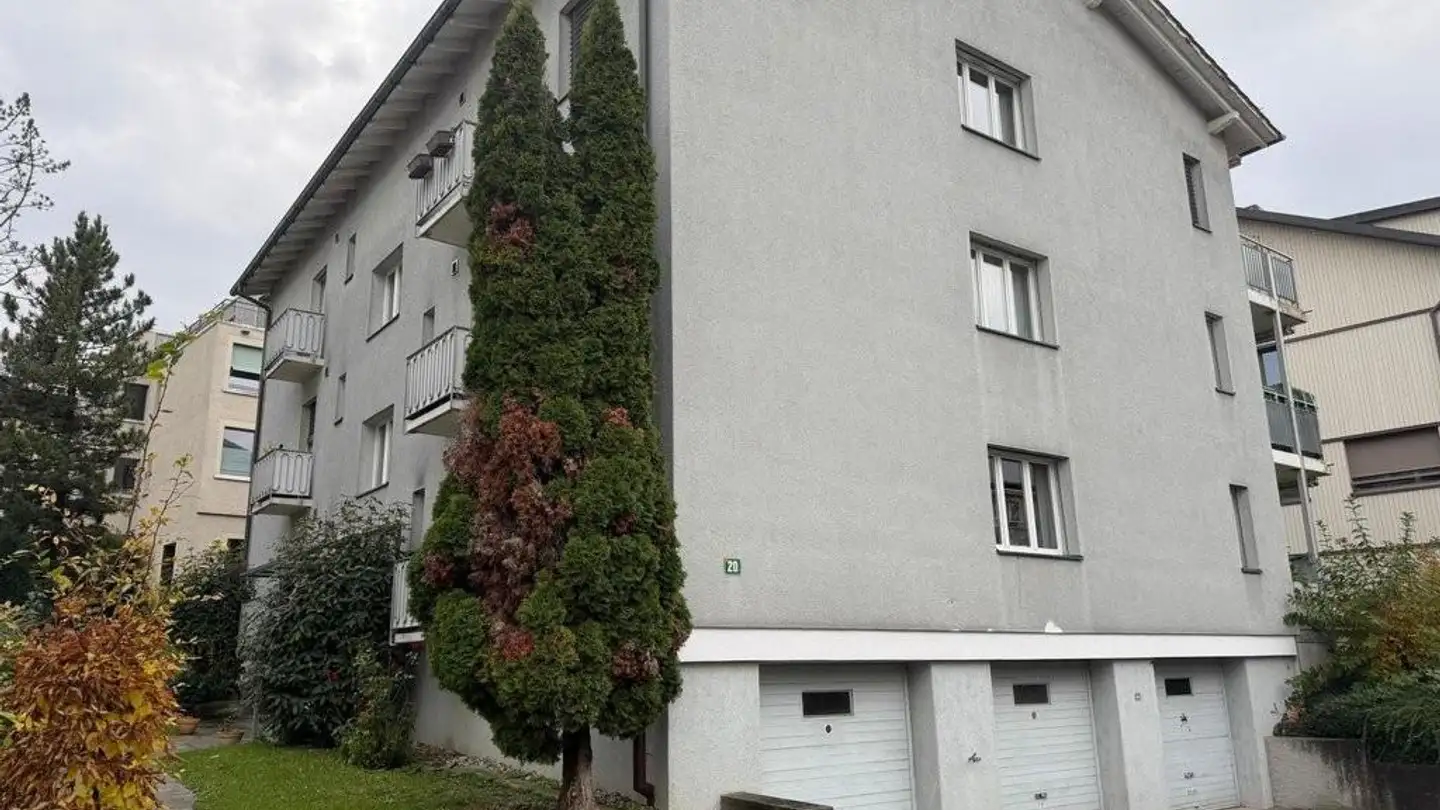 Single garage for rent - Gorwiden 20, 8057 Zürich
