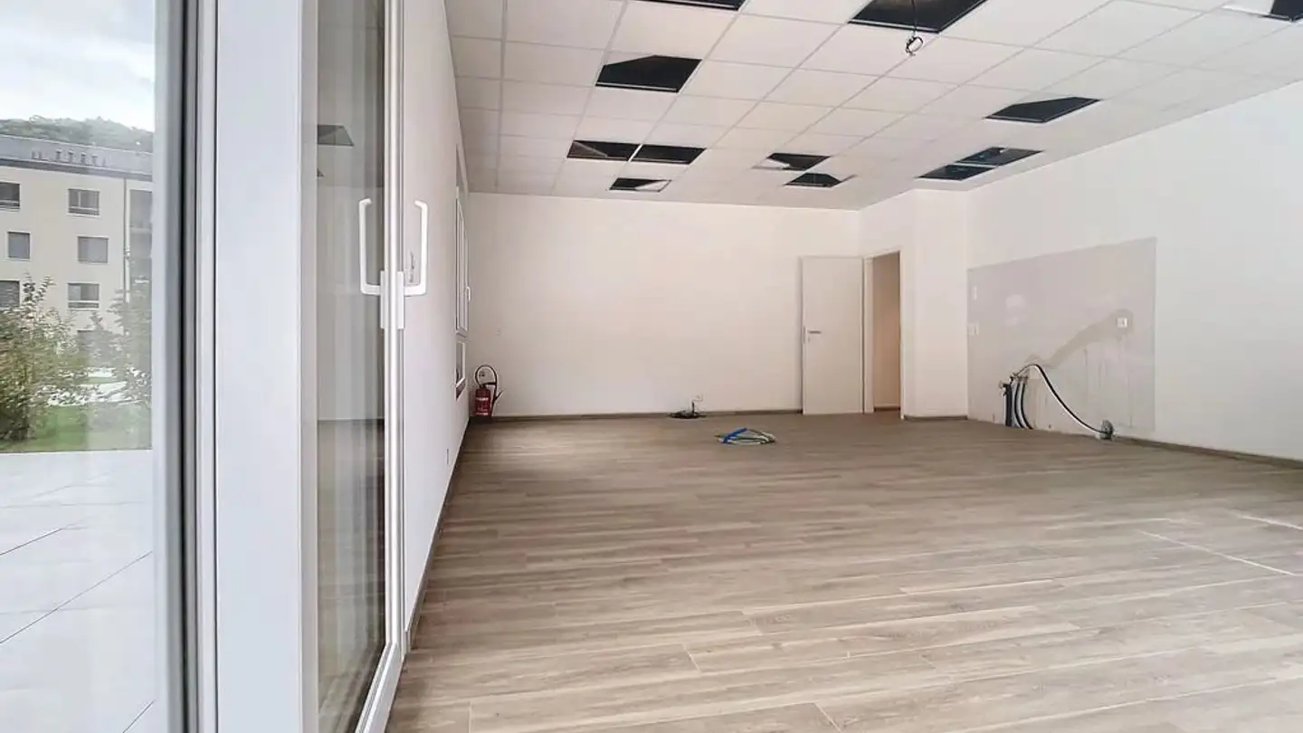 Arcade for rent - Avenue Des Ormonts 16, 1860 Aigle - Photo 2