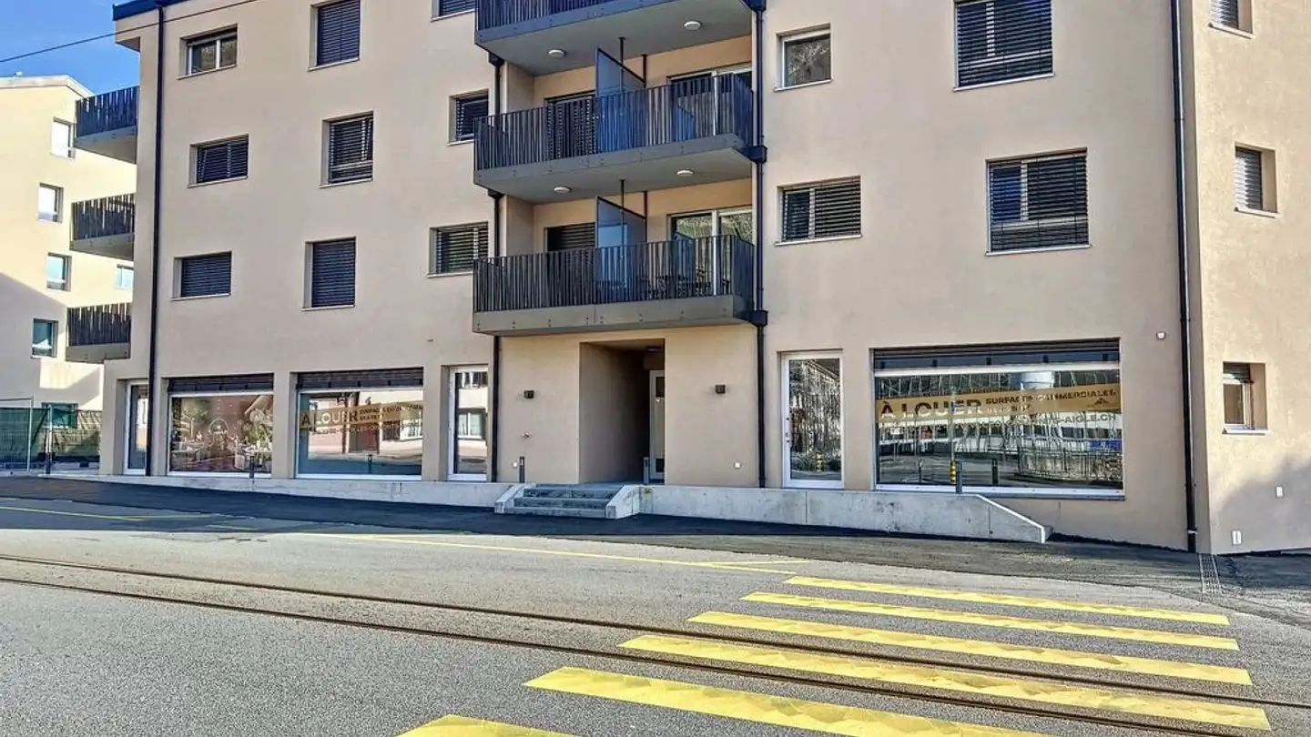 Arcade for rent - Avenue Des Ormonts 16, 1860 Aigle - Photo 4