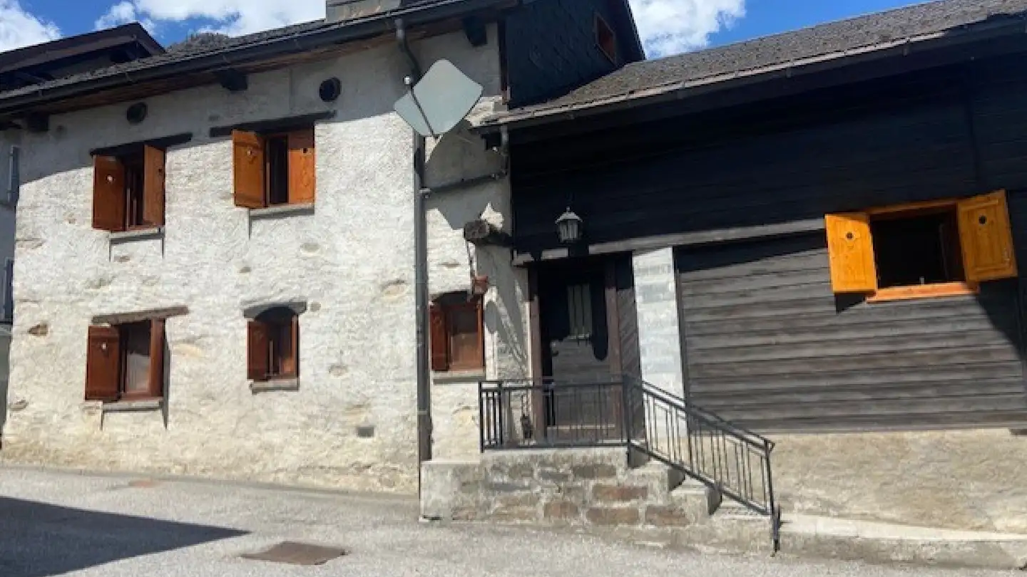 Single house for sale - 6718 Olivone