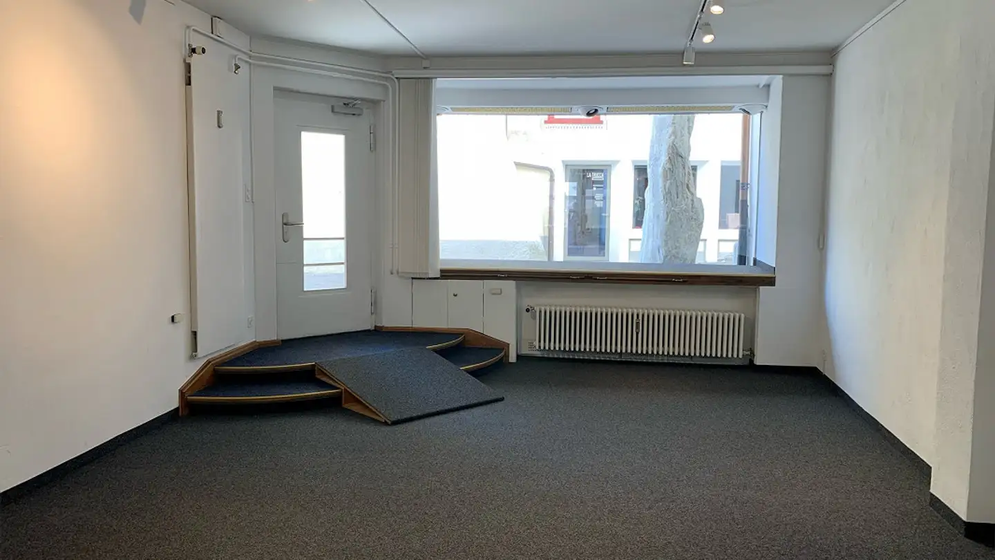 Spazio ufficio in affitto - Städtlistrasse 8, 7130 Ilanz - Photo 2