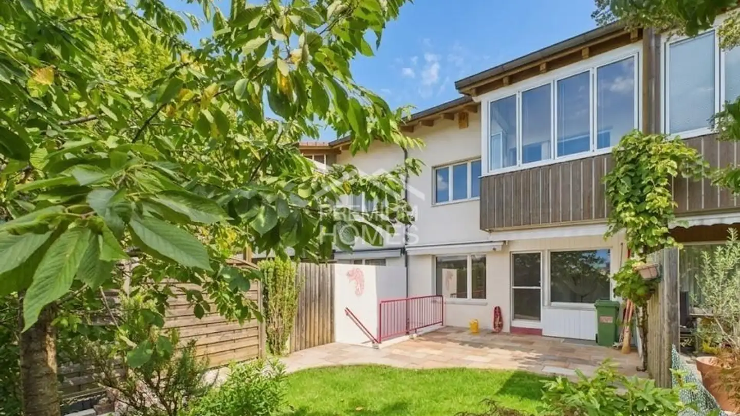 Maison en terrasse à vendre - 4153 Reinach BL