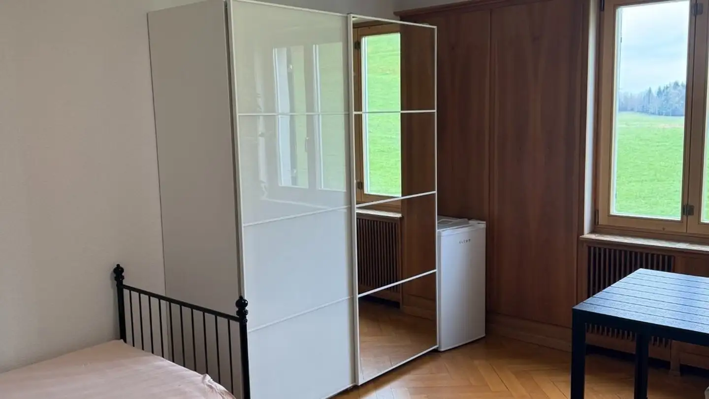 Single room for rent - 8340 Hinwil