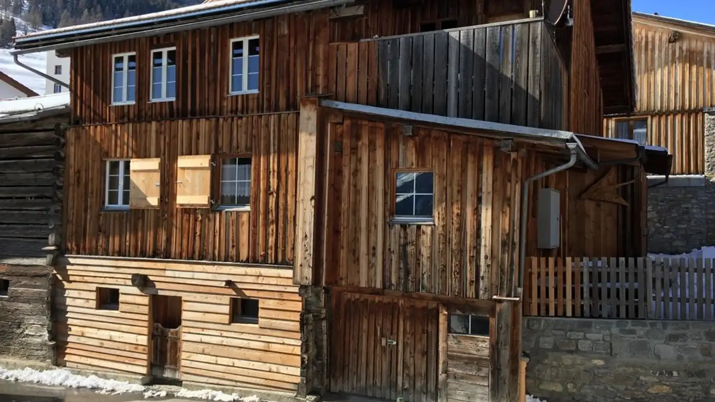 Appartamento in affitto - 7459 Stierva