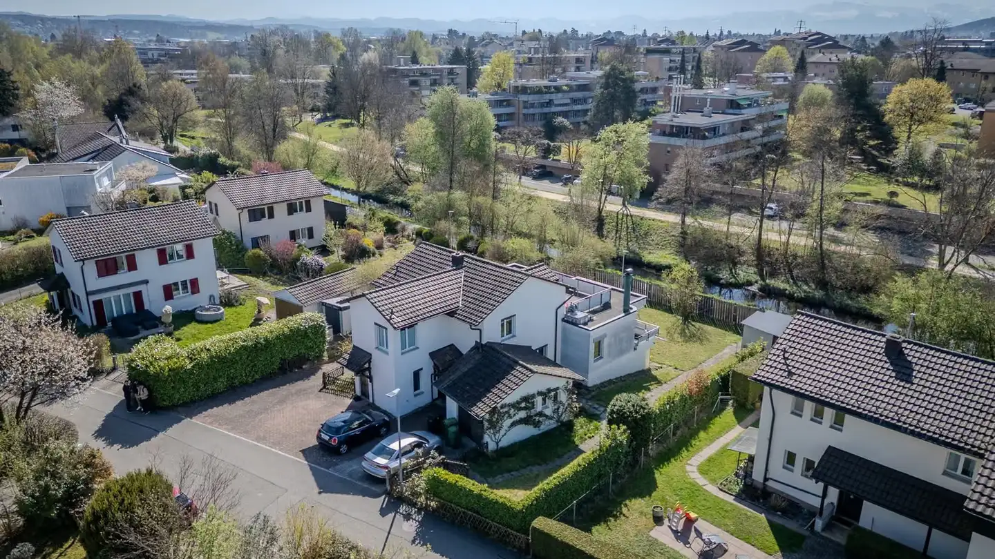 Maison individuelle à vendre - In Der Fuchshütte 6, 8600 Dübendorf