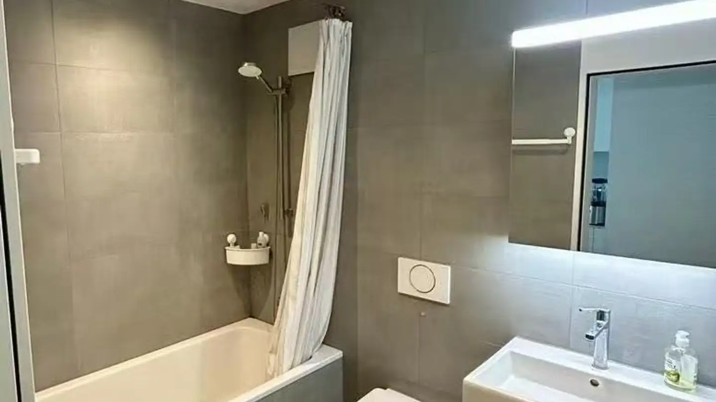 Apartment for rent - Wehntalerstrasse 571, 8046 Zürich