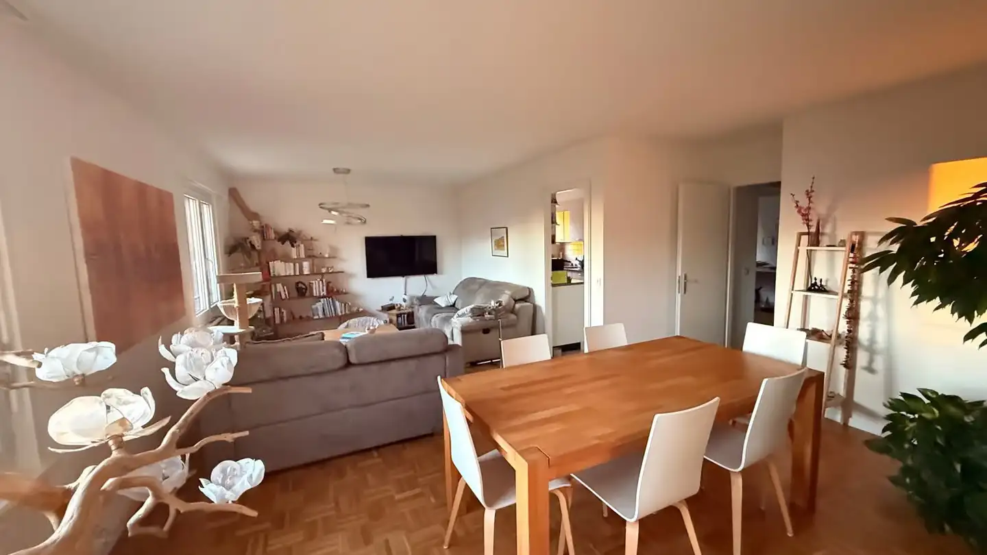 Wohnung mieten - 1806 St-Légier-La Chiésaz - Foto 2