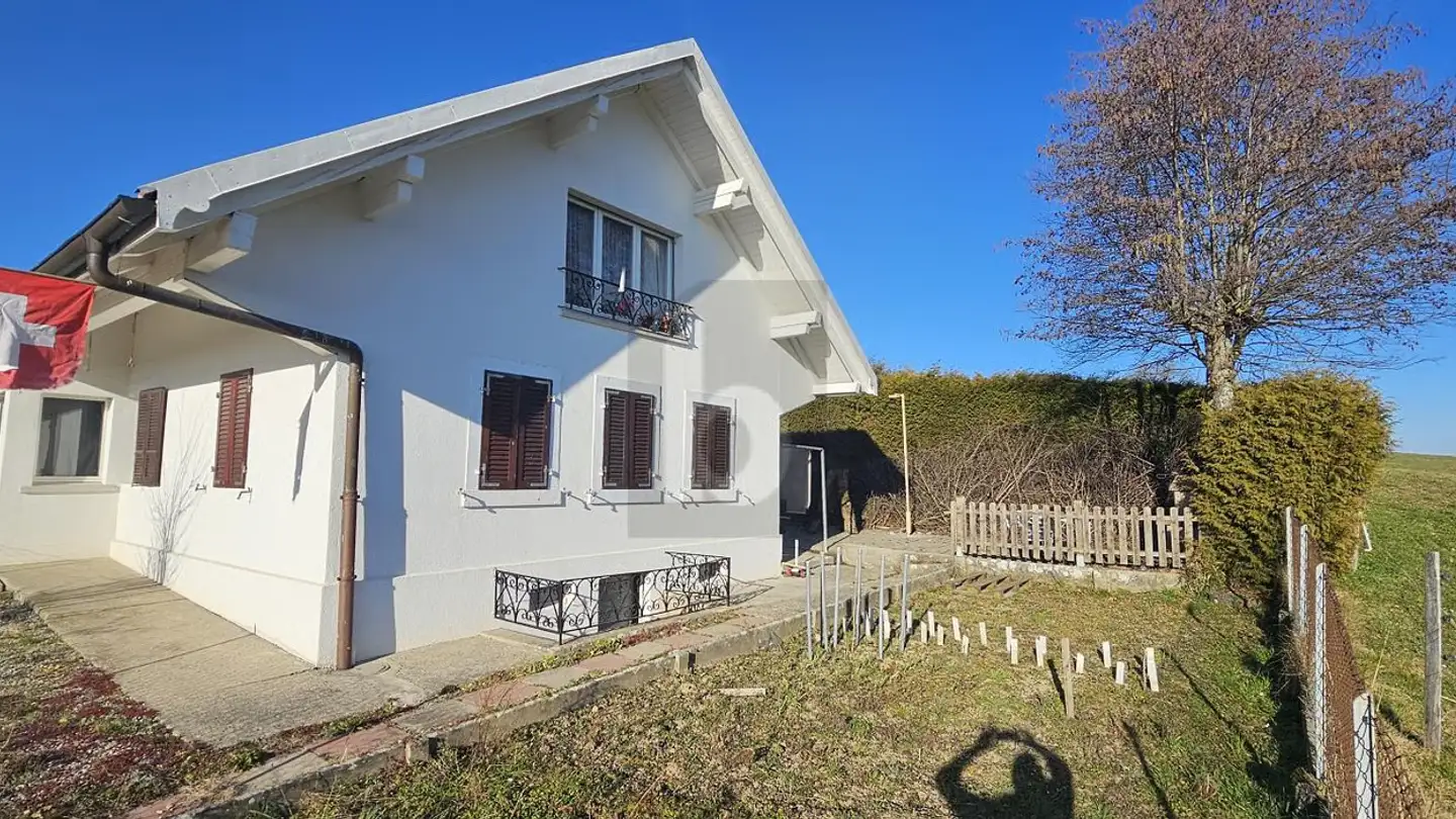 Single house for sale - 1744 Chénens