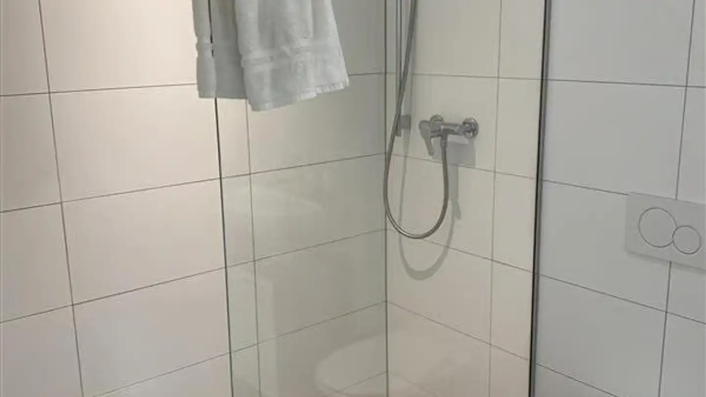 Appartement à louer - Rue Des Saars, 2000 Neuchâtel - Photo 3