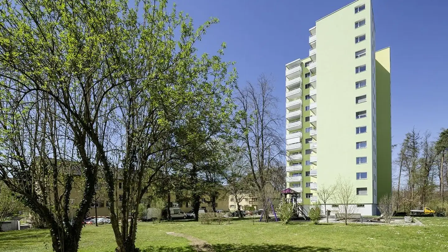 Indoor motorbike parking space for rent - Eschenweg 12, 8200 Schaffhausen