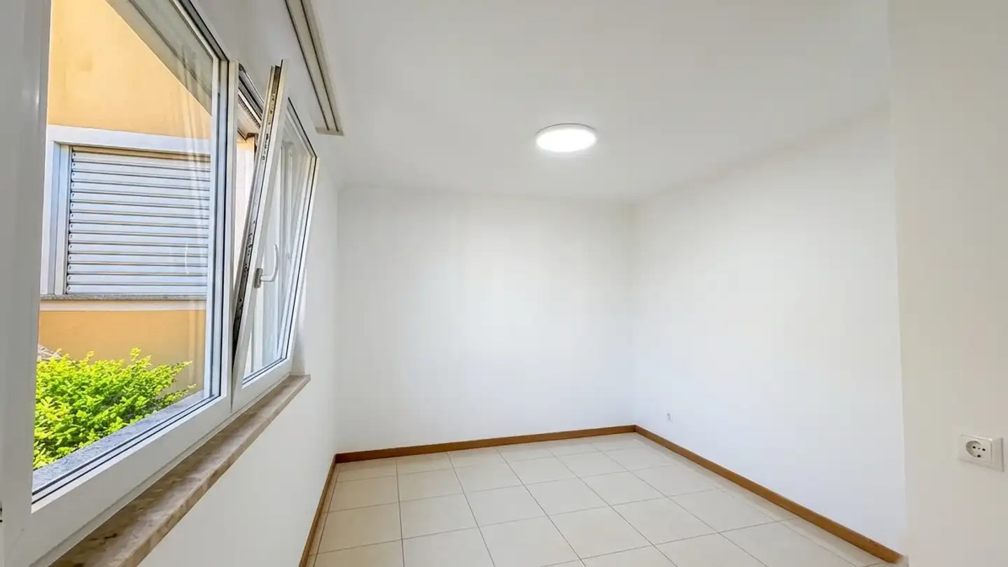 Apartment for rent - Via Alla Chiesa 22, 6572 Quartino - Photo 4