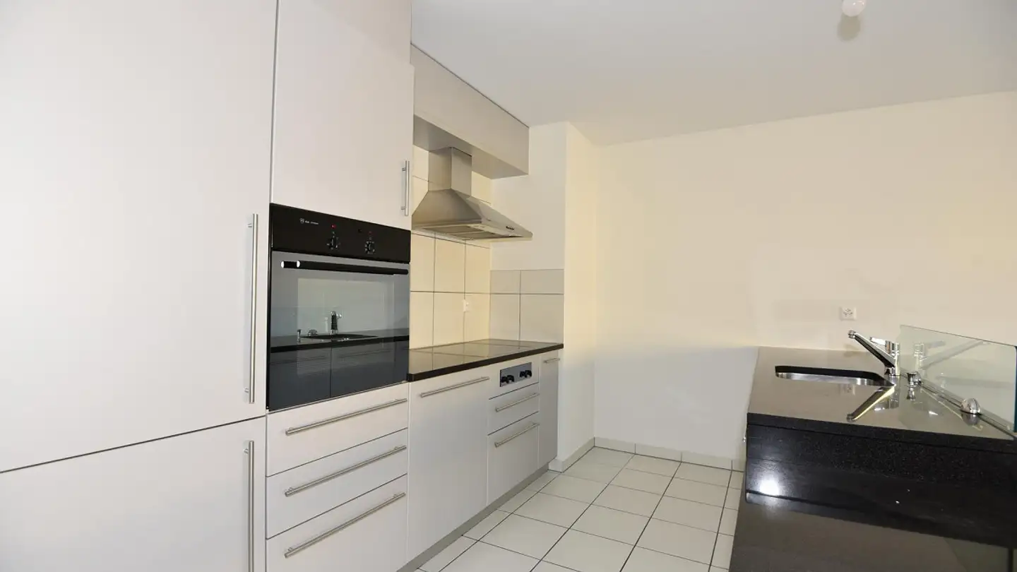Apartment for rent - Avenue Des Boveresses 66, 1010 Lausanne - Photo 2