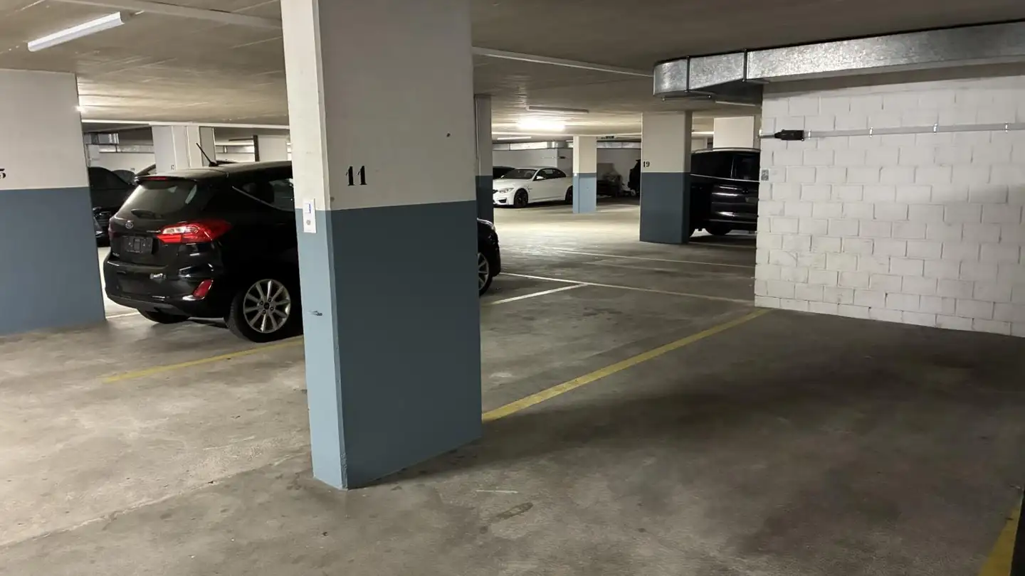 Place de parking souterraine à louer - Parkstrasse 4, 9430 St. Margrethen SG