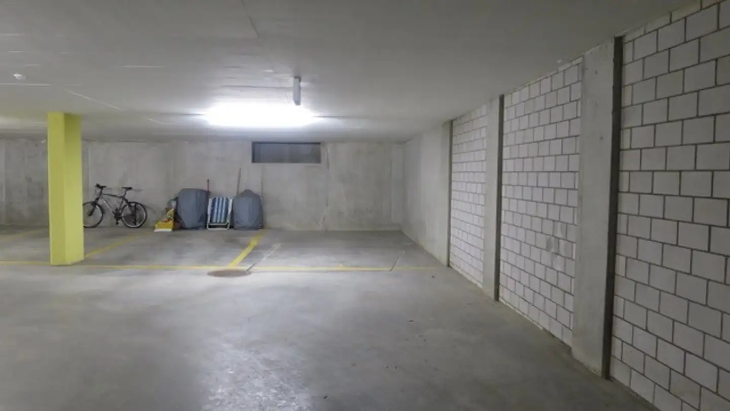 Garage individuel à louer - Schlossackerstrasse 48, 8404 Winterthur - Photo 2