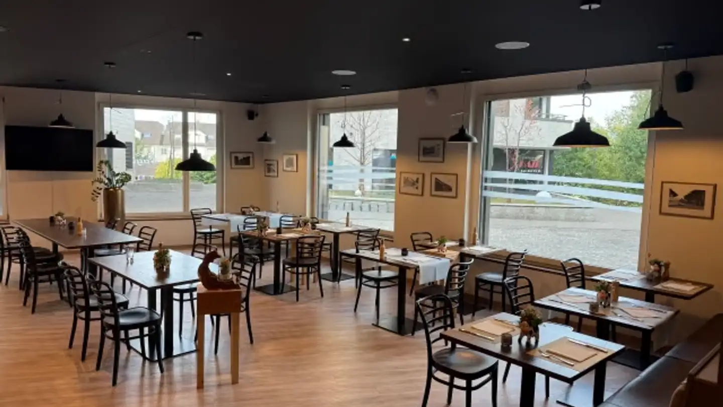 Restaurant for rent - 6233 Büron - Photo 3