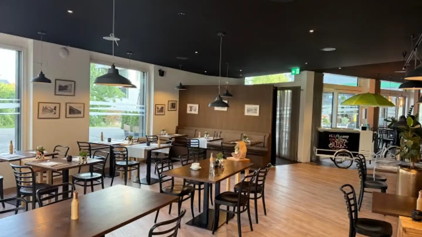 Restaurant for rent - 6233 Büron - Photo 4