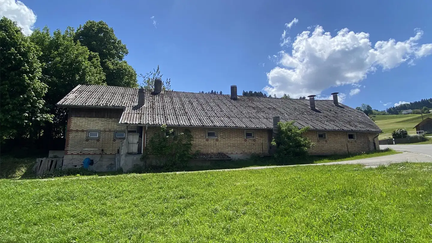 Commerciale in vendita - Eggsteig 1939, 9534 Gähwil