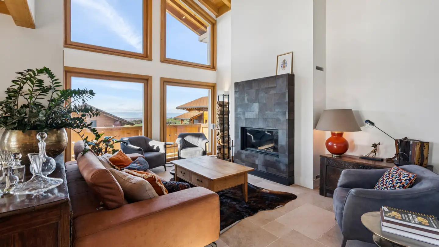 Chalet for sale - Sur La Roche, 1634 La Roche FR - Photo 2