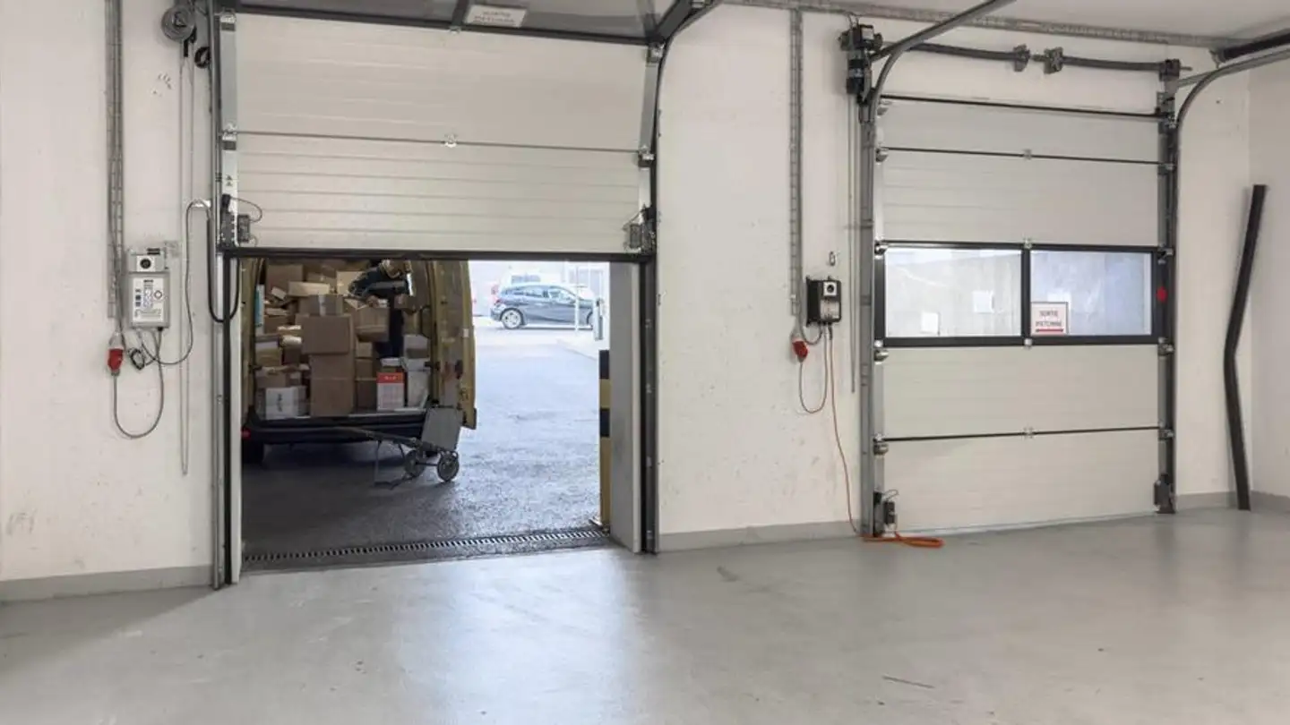 Edificio ad uso misto in affitto - Chemin Du Pré Fleuri 15, 1228 Plan-les-Ouates