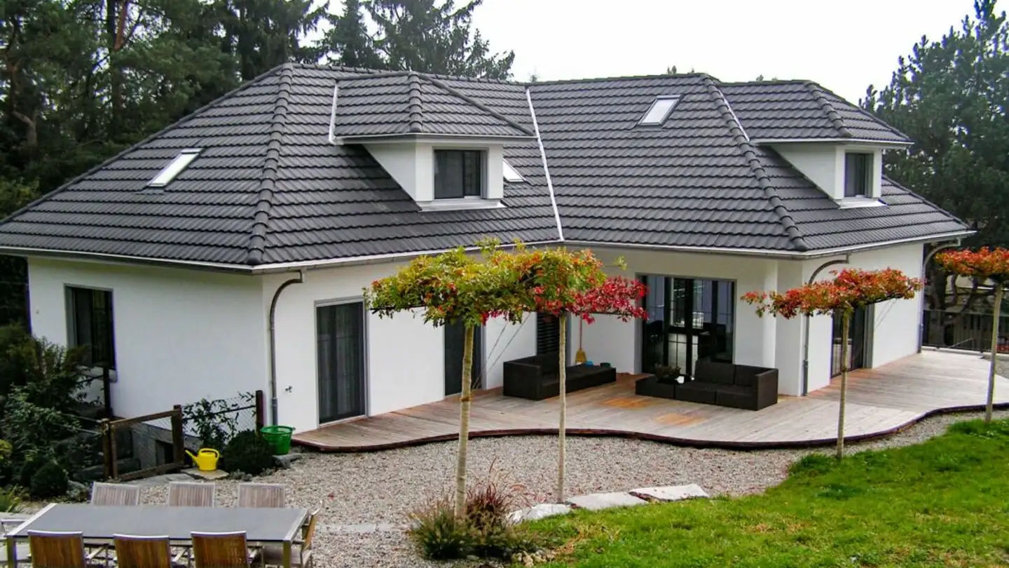 Single house for sale - 1269 Bassins