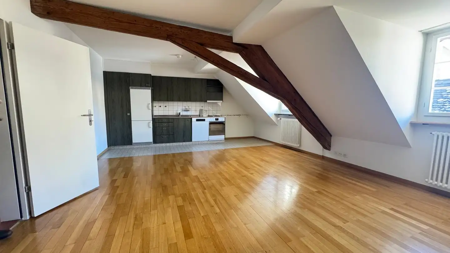 Attic flat for rent - Neumarkt 4, 8001 Zürich - Photo 3