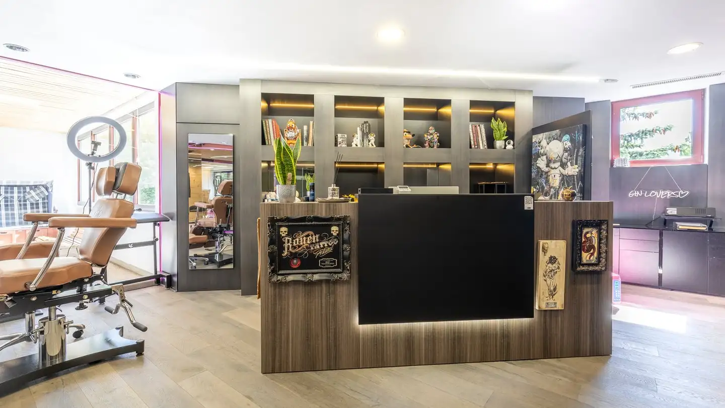 Shop for sale - 7500 St. Moritz - Photo 4