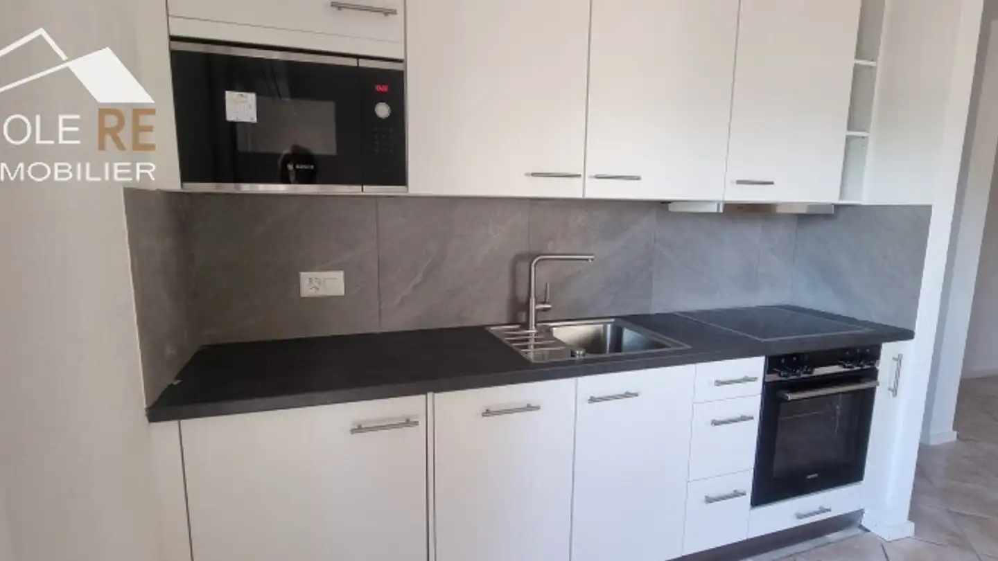 Single room for rent - Place Du Marché, 3963 Crans-Montana - Photo 4