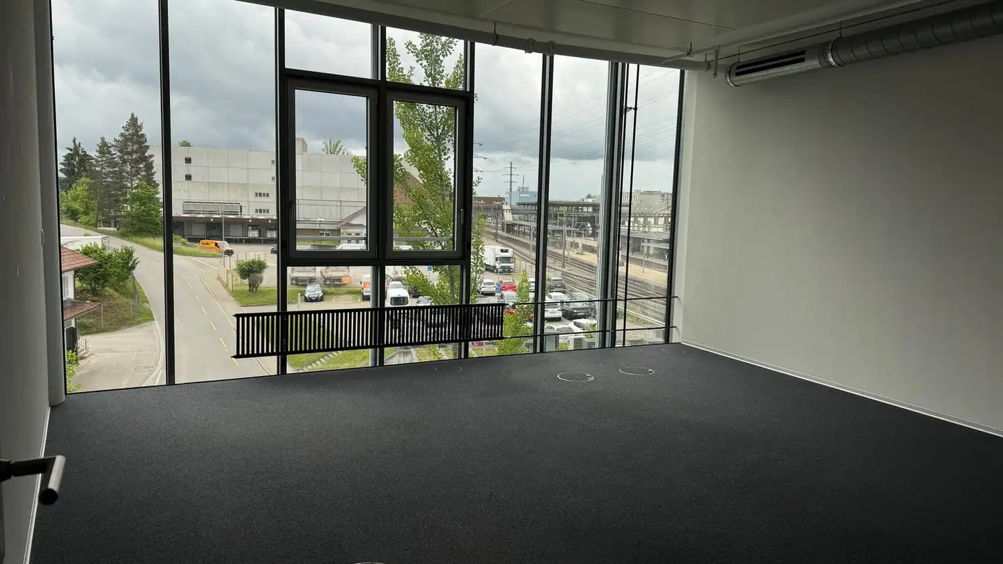 Bureau à louer - Industriestrasse 1, 3052 Zollikofen