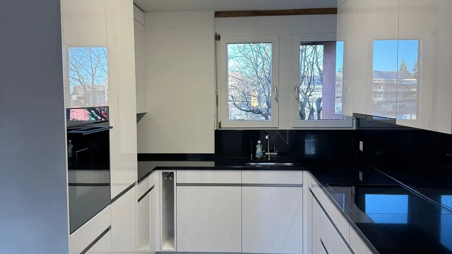 Wohnung mieten - Vollikerstrasse 1, 8133 Esslingen