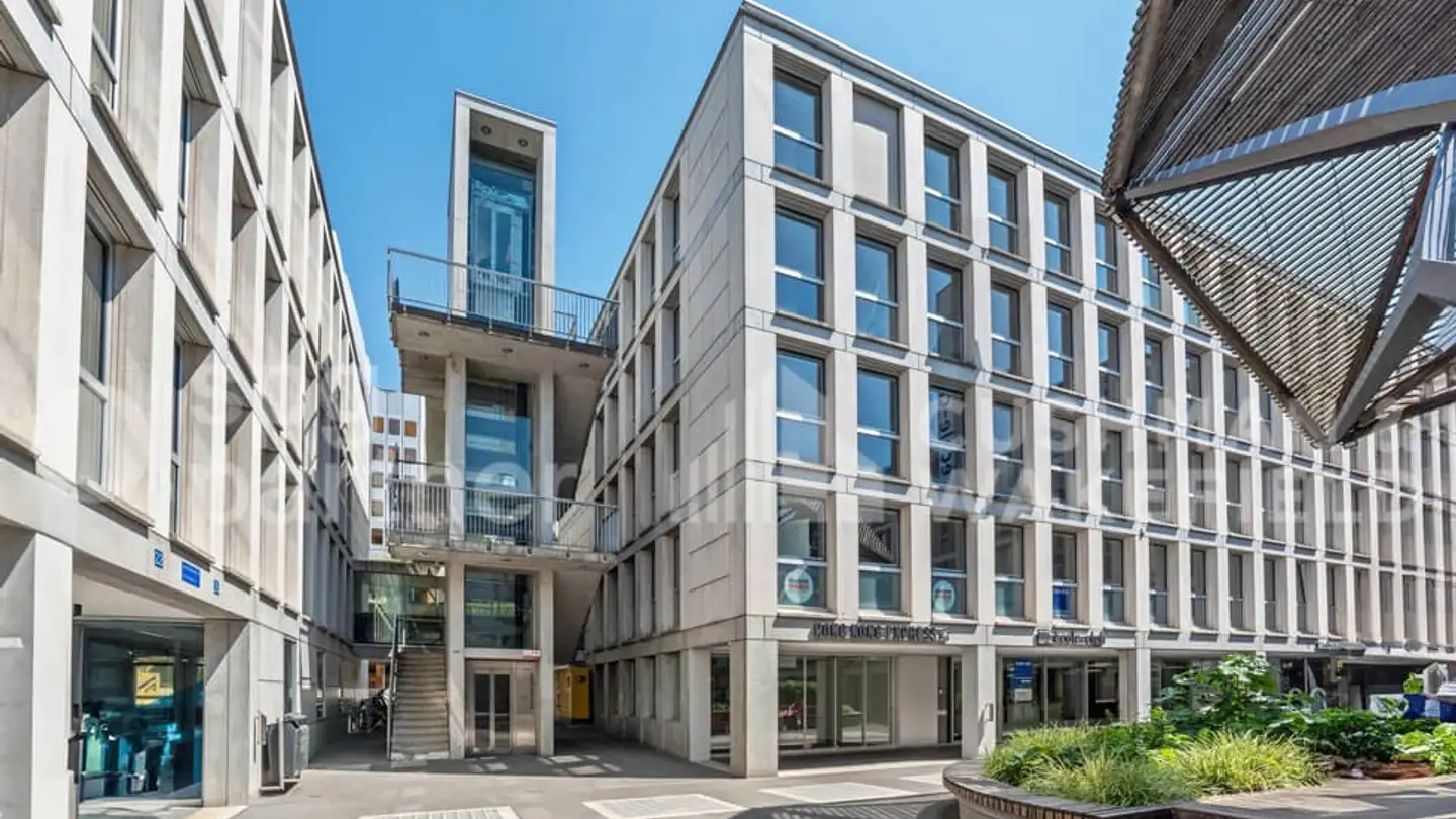 Commercial à louer - Rue Du Port-Franc 20, 1003 Lausanne