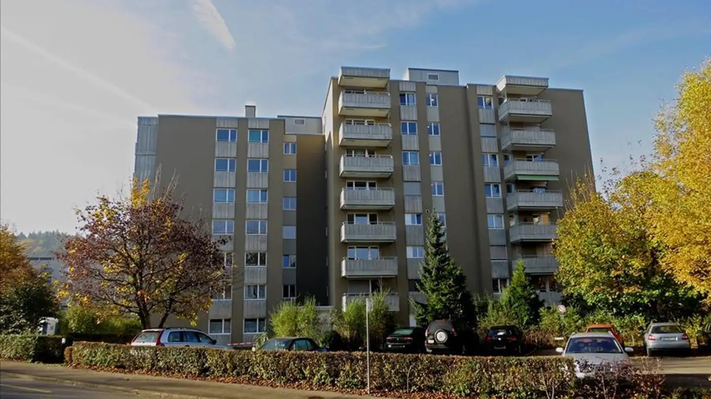 Place de parking couverte à louer - Froschweg 23, 3098 Schliern b. Köniz