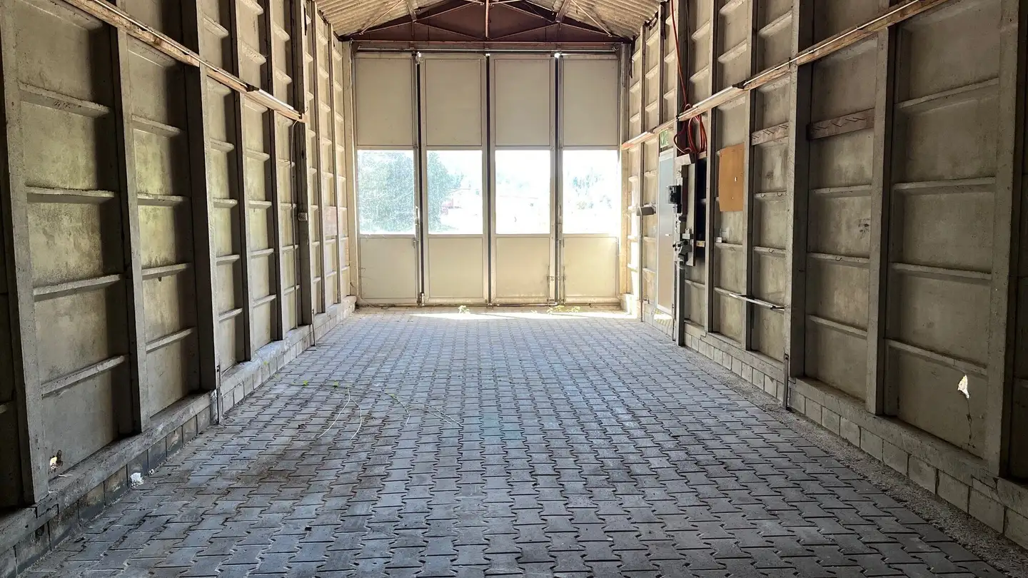 Storage space for rent - 2882 St-Ursanne