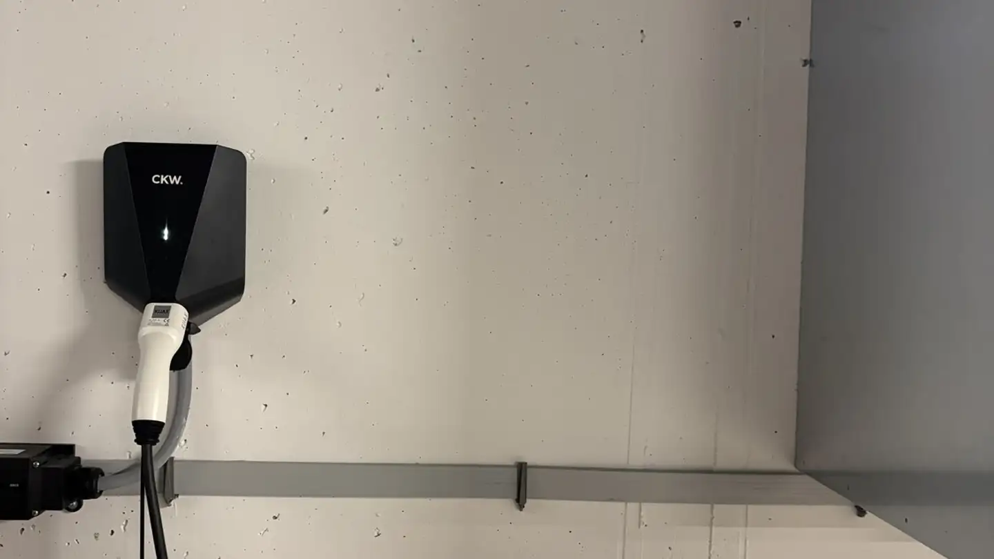 Place de parking extérieure à louer - Mülimattweg 16, 6317 Oberwil b. Zug - Photo 2