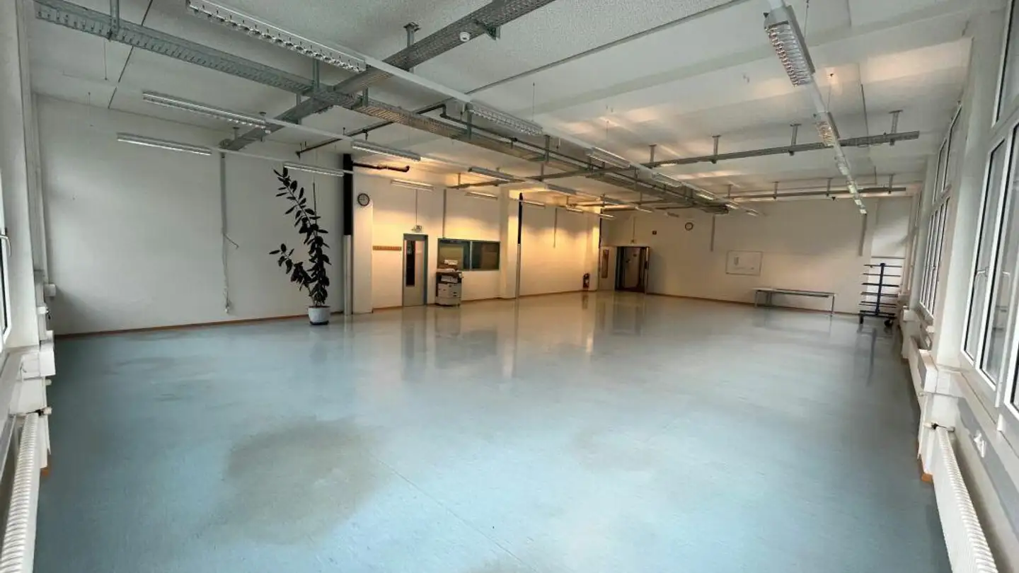 Spazio di archiviazione in affitto - Obere Allmeind 2, 8755 Ennenda - Photo 3