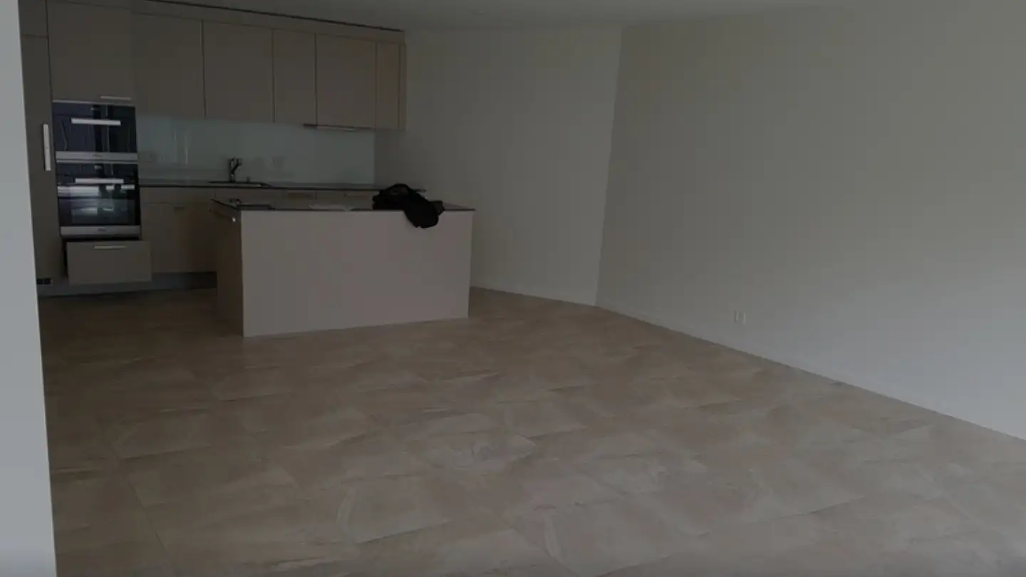 Appartement à louer - Glärnischstrasse 2, 8118 Pfaffhausen