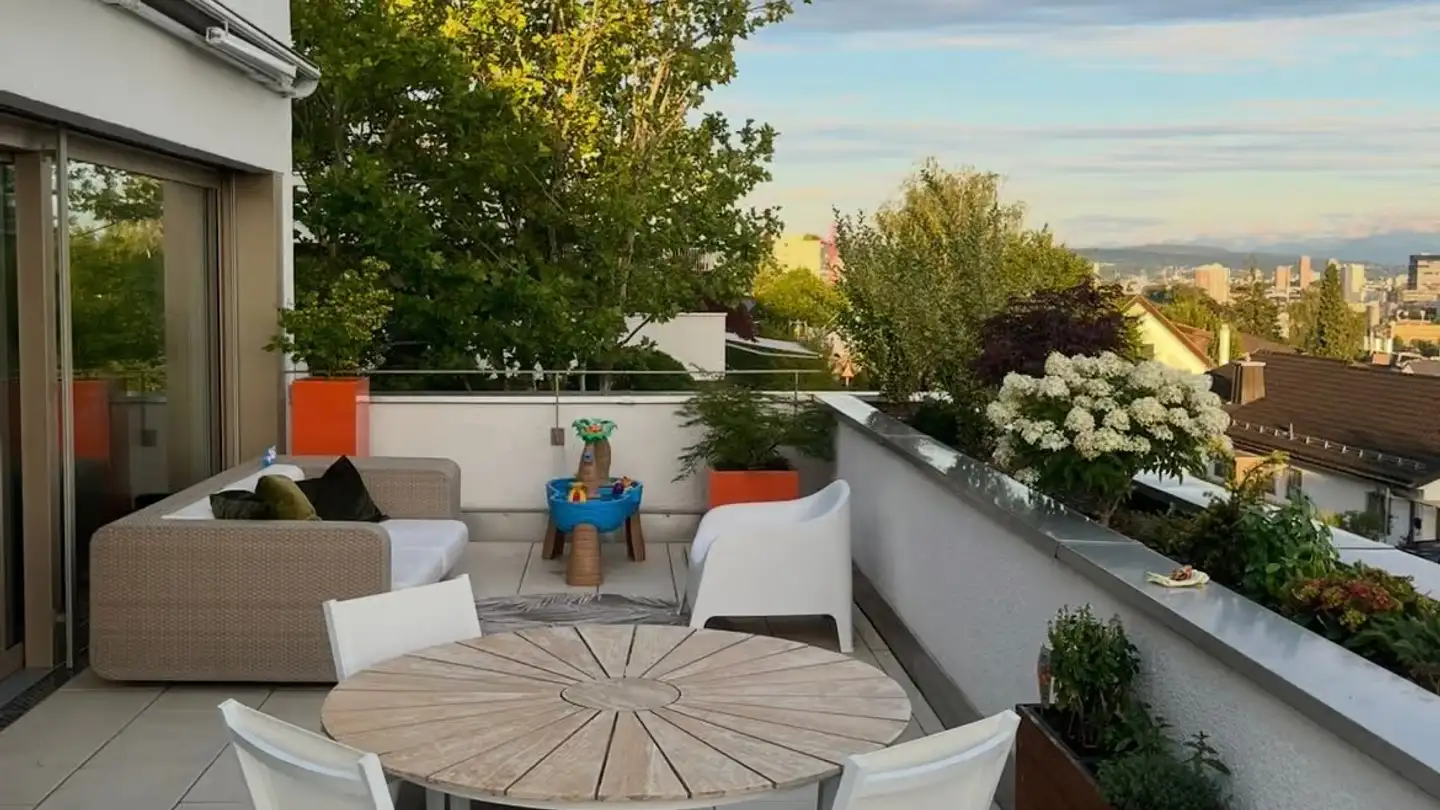 Terrassenwohnung mieten - Rebbergstrasse 30, 8102 Oberengstringen