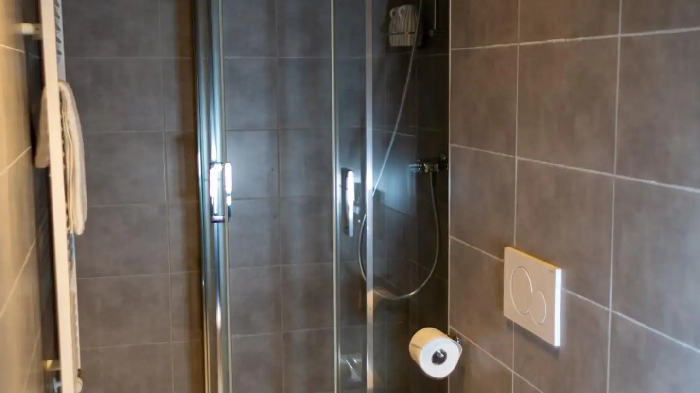 Duplex for rent - Route de Rougemont 65, 1286 Soral - Photo 4