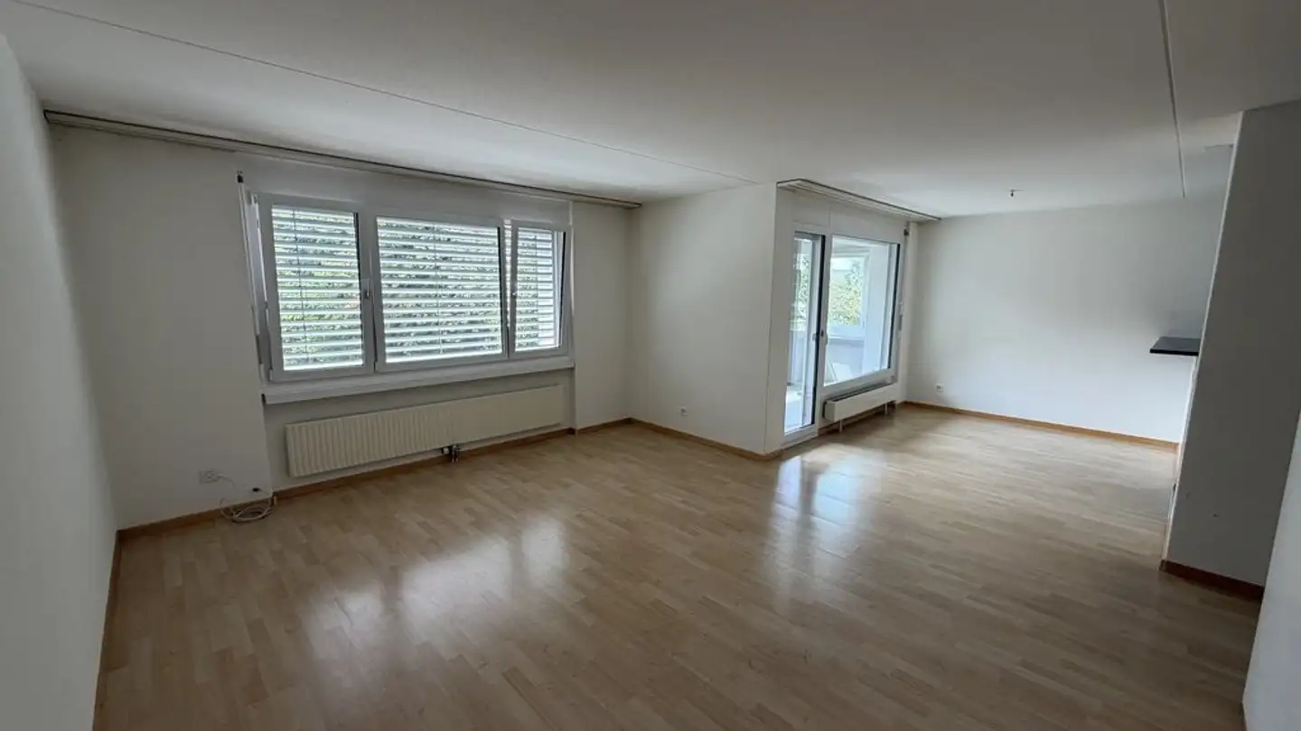 Apartment for rent - Lindenstrasse 26, 8155 Niederhasli - Photo 2