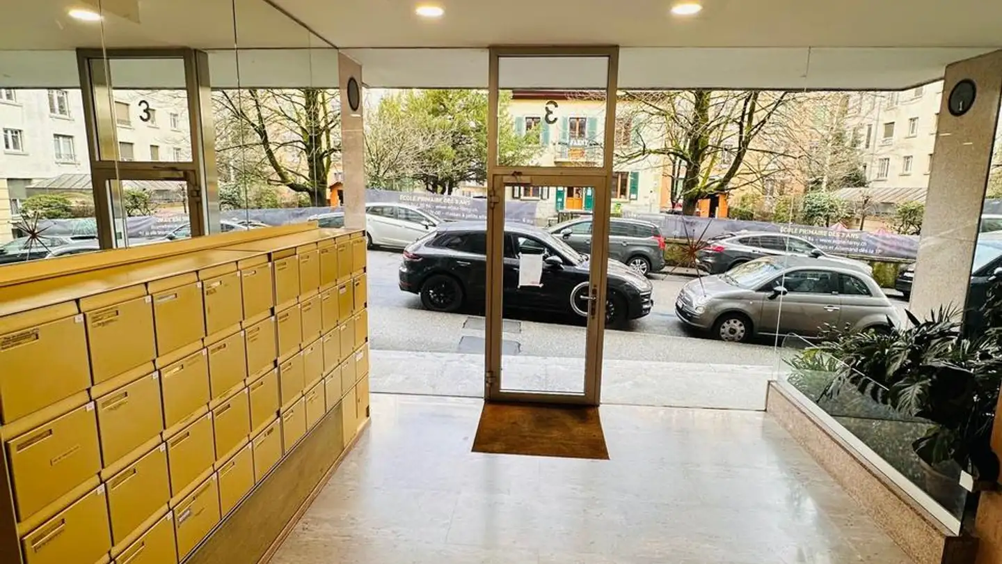 Appartement à vendre - 1201 Genève - Photo 3