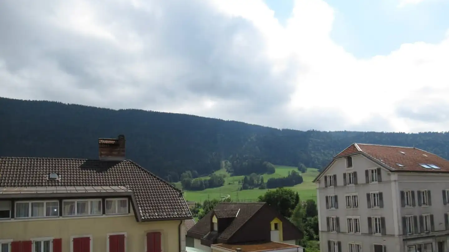 Wohnung mieten - Rue Miéville 2, 2105 Travers - Foto 3