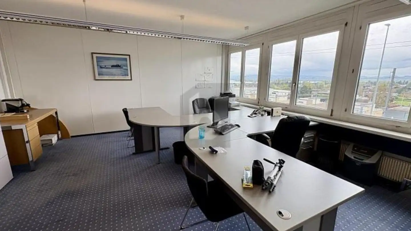 Office space for rent - 8808 Pfäffikon SZ - Photo 2