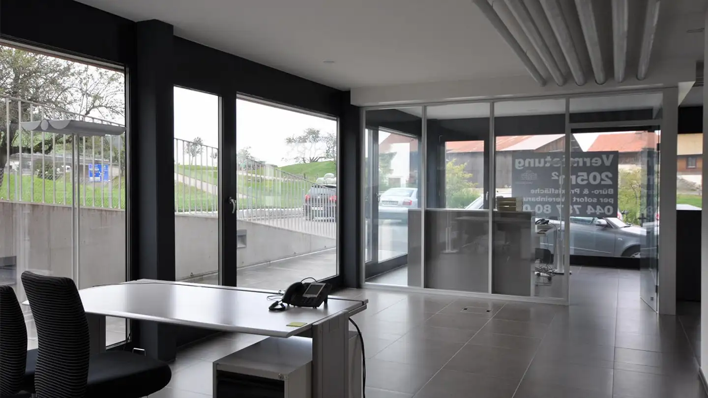 Commercial for rent - Schulhausstrasse 17, 8834 Schindellegi