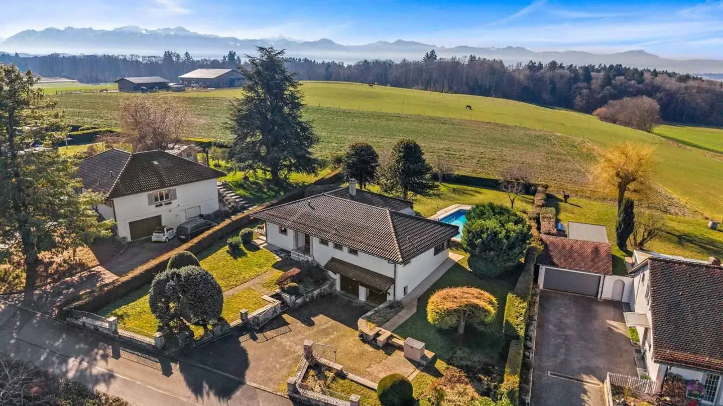 Villa for sale - 1036 Sullens