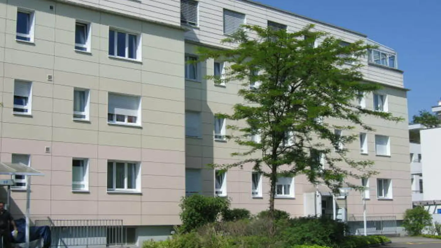 Parcheggio coperto in affitto - Rütiwisstrasse, 8604 Volketswil