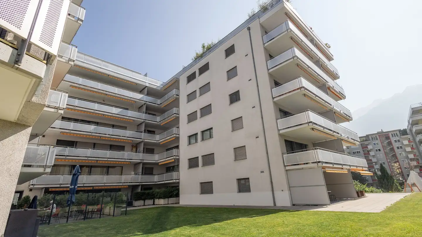 Underground parking space for rent - Bahnhofstrasse 2, 3904 Naters